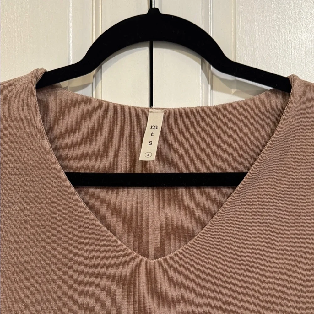 MTS Short Sleeve Bodysuit, Size Small - Picture 4 of 5